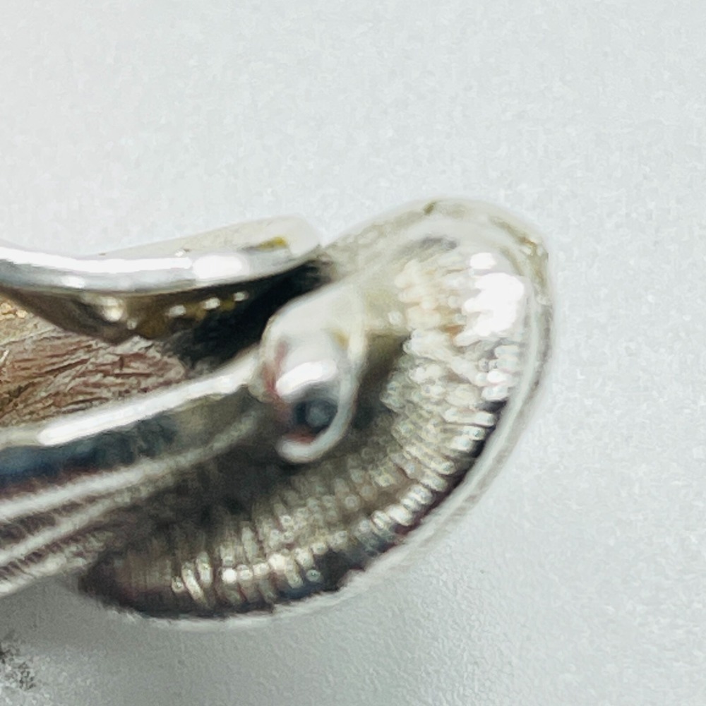 Monet Clip On Earrings Silver Tone Swirl Knot Textured Vintage Signed Classic - Picture 5 of 6